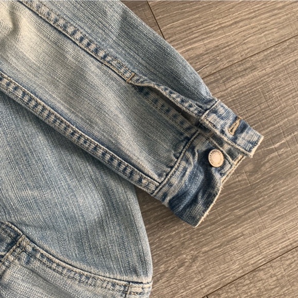 American Eagle Jean Jacket - Picture 3 of 6